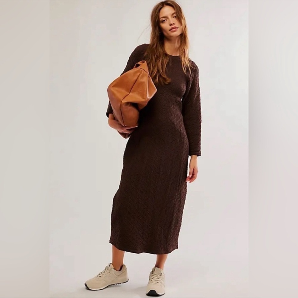 Free People Women's Gabby Long Sleeve Textured Cut Out Back Midi Dress Brown M/L